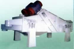 ZZS系列輕型直線振動篩